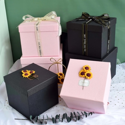 Czarny różowy 210gsm-400gsm Ślubne pudełko papierowe Tekturowe pudełko do pakowania sukni ślubnych